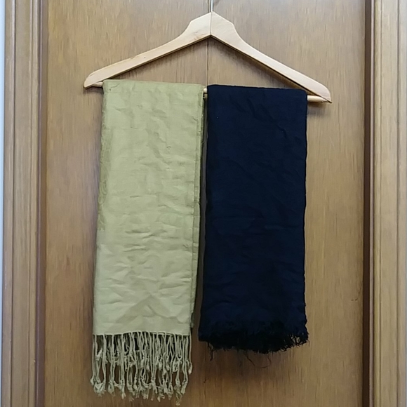 🌟ONLY $5 each scarf - Picture 1 of 4